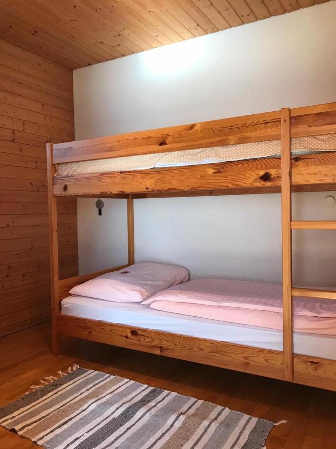 Schmautz Ferienwohnungen & Zimmer Miklauzhof Bagian luar foto